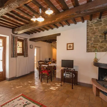Апартаменты Popoltaio-schiacciato Sleeps 2 Pool Air Con
